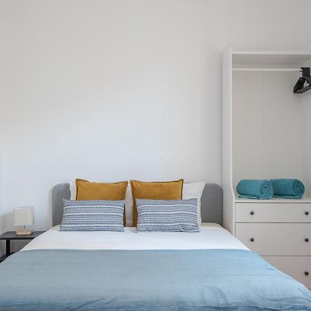 Cool Apartment Near Alfama Lisboa Exteriör bild