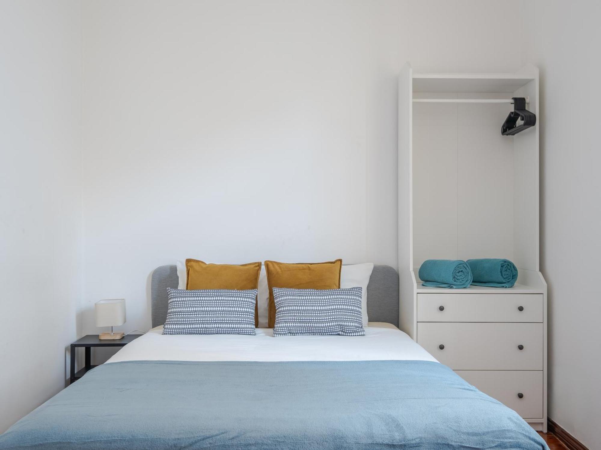 Cool Apartment Near Alfama Lisboa Exteriör bild